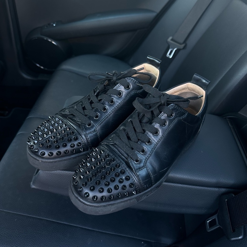 Christian Louboutin Men’s Louis Junior Spikes